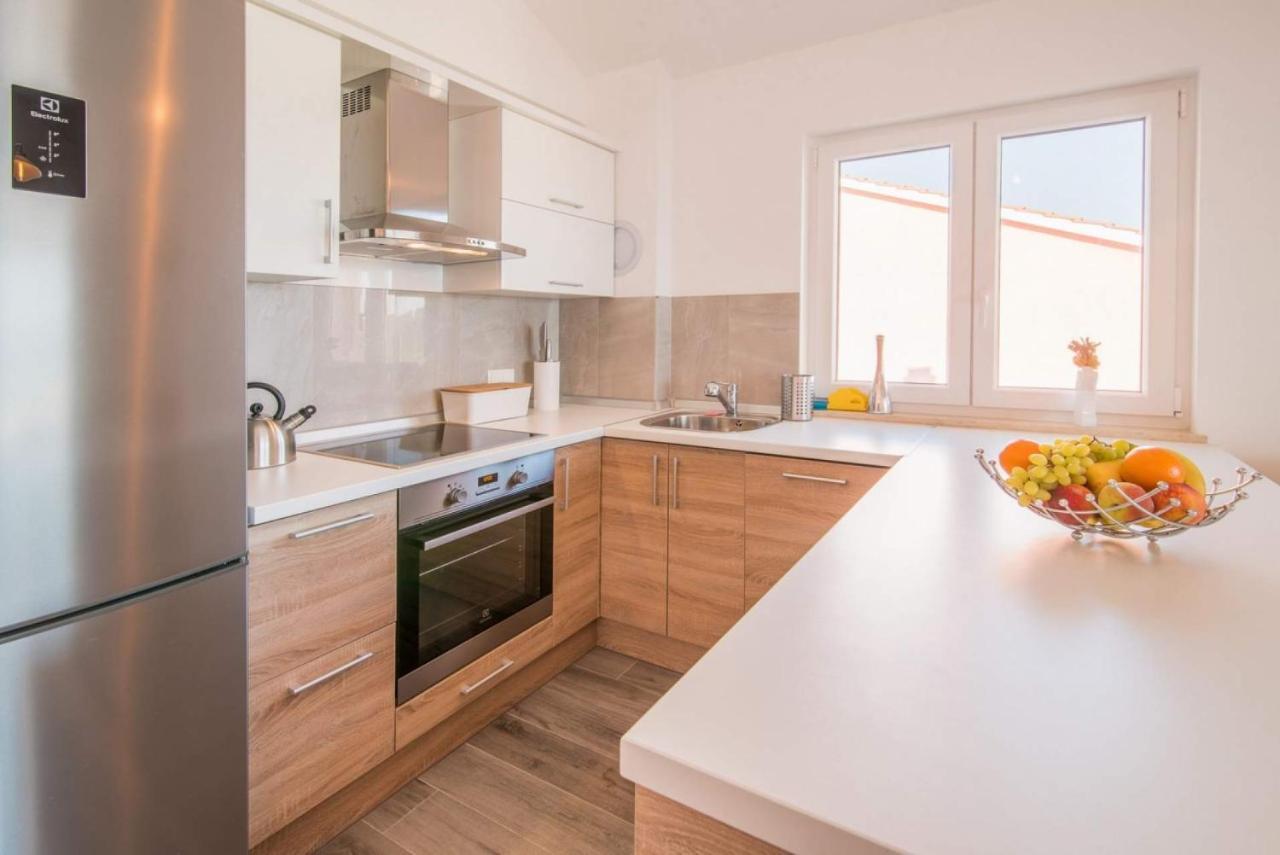 Apartman Zoe Vrbnik Exteriér fotografie